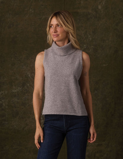 Arvada Hi-Neck Sweater Tank in Heather Grey